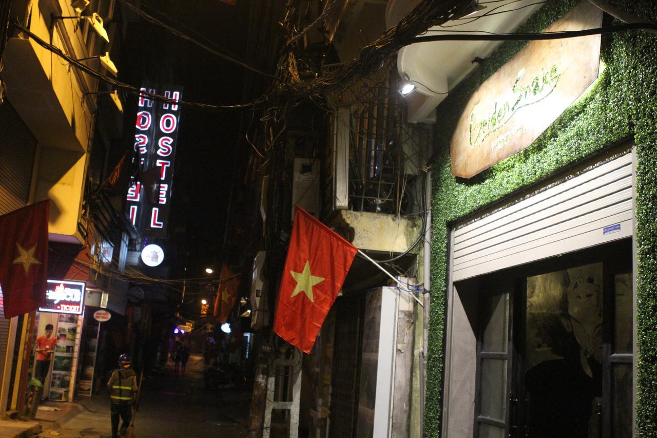 Golden Snake Hostel Ханой Стая снимка